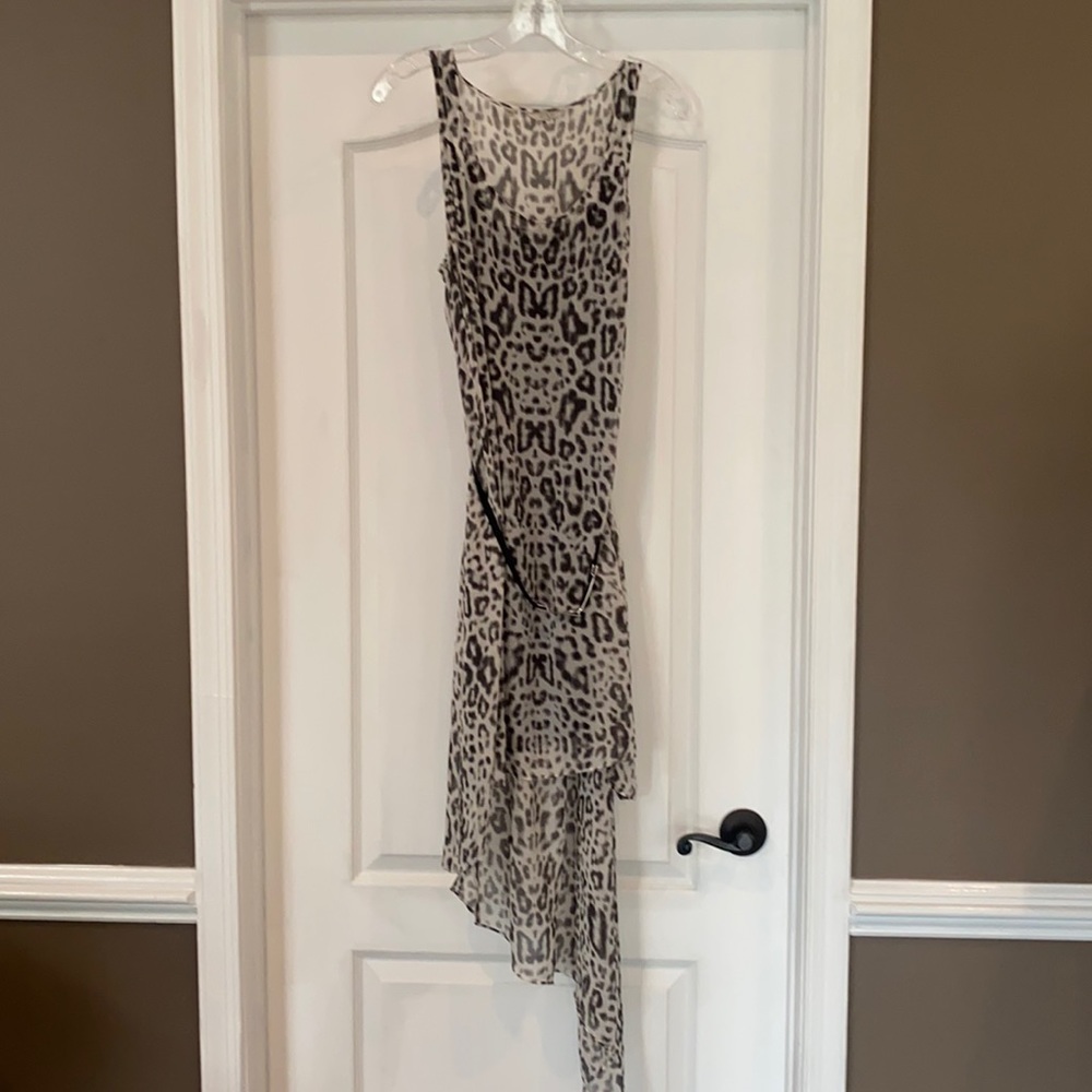 Guess hi-lo leopard dress with belt